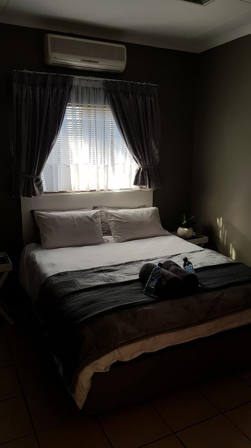Gluckman Drive Guesthouse 韦尔科姆 外观 照片