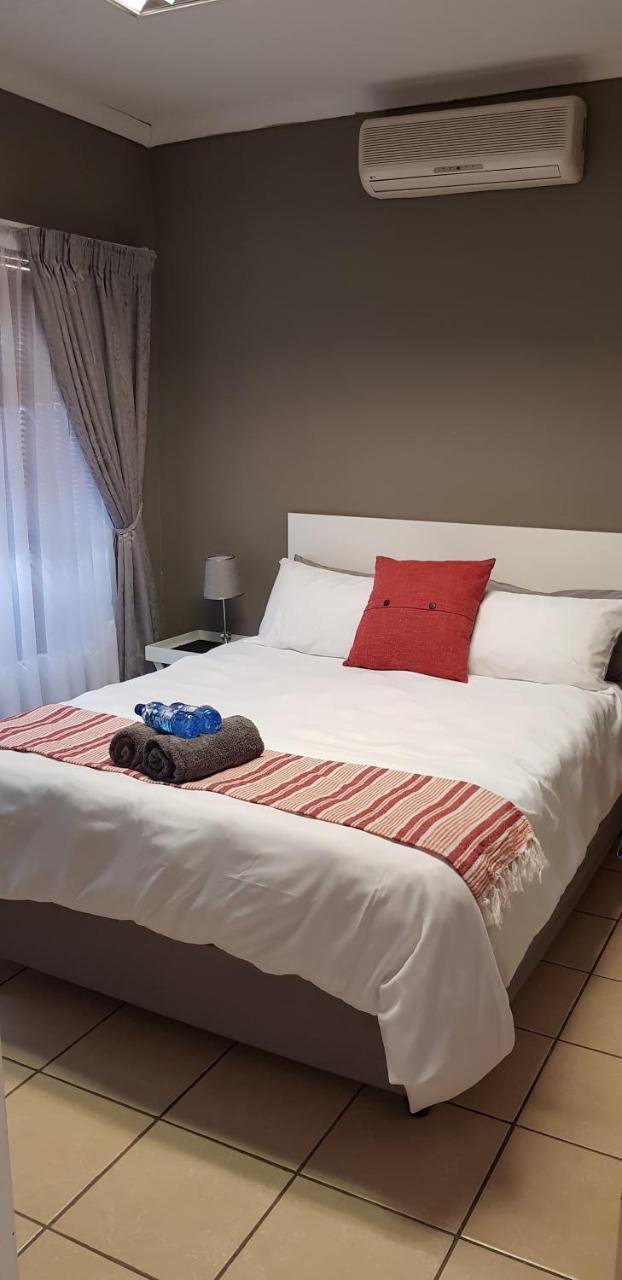 Gluckman Drive Guesthouse 韦尔科姆 外观 照片
